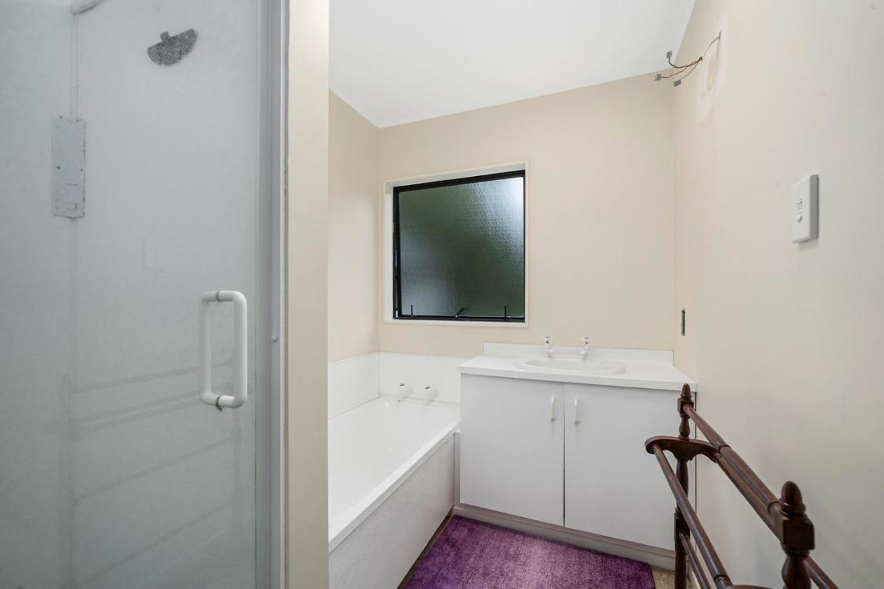 Wharerata - Otaki Beach Holiday Home מראה חיצוני תמונה