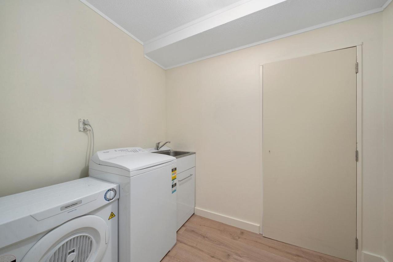 Wharerata - Otaki Beach Holiday Home מראה חיצוני תמונה