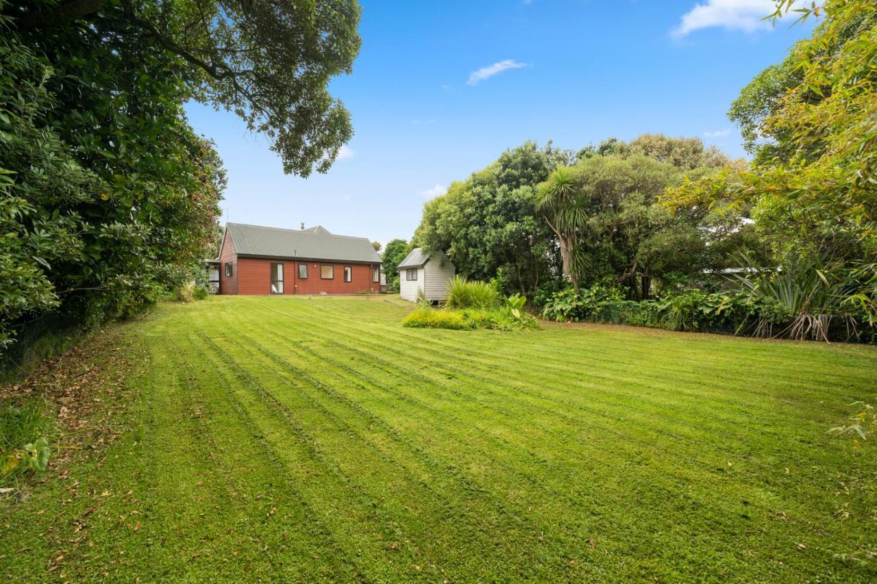 Wharerata - Otaki Beach Holiday Home מראה חיצוני תמונה